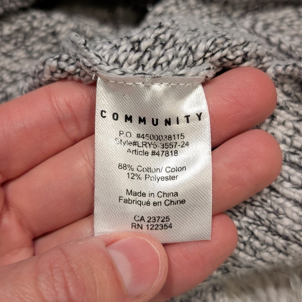 Aritzia Community Iconic Cape Knit Cardigan - Picture 9 of 9